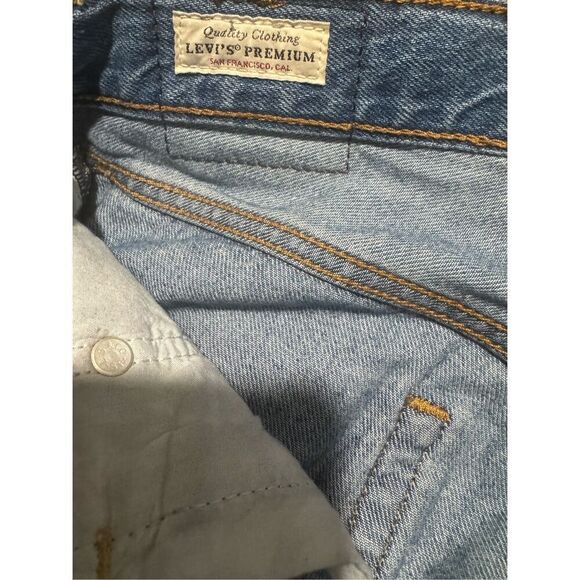 Levi’s Ribcage premium Straight ankle destroyed Knees W26 L27 - Picture 4 of 10